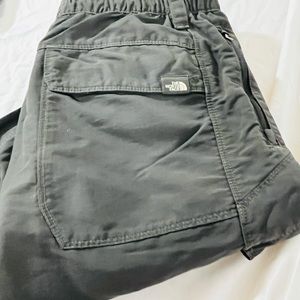 Men’s The North-face shorts Small Great condition